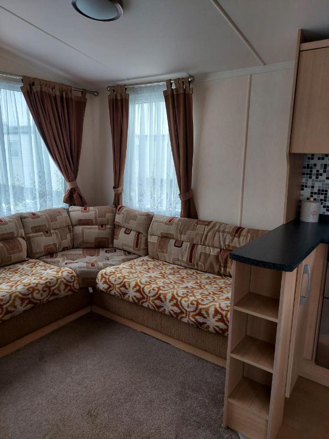 6 Berth Pet Friendly Caravan On Sandy Glade Berrow Eksteriør billede